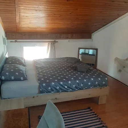 Sea View In The Center Of Apartament Pula